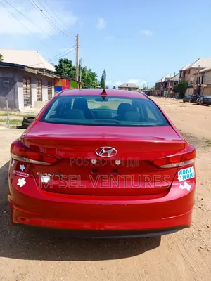 Hyundai Elantra 2014 Red