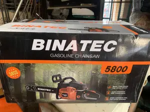 Binatec Gasoline Chainsaw
