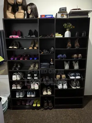 Neatly Used Shoe Rack for Sale