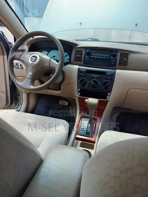 Toyota Corolla LE 2004 Gray