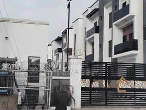 3bdrm Block of Flats in Aco Amac, Lugbe District for rent