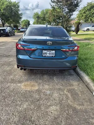 Toyota Camry 2025 Blue
