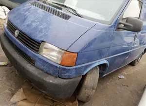 Volkswagen Transporter 2003 Blue