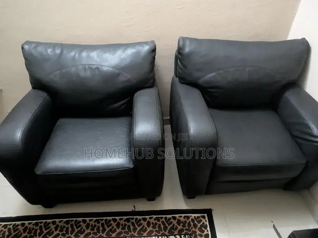 7 Seaters Leather Sofa