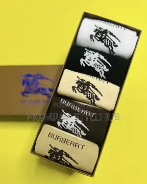Burberry 5 In 1 Luxury Socks / 3 In 1 Boxers