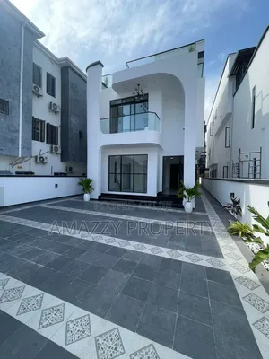 5bdrm Duplex in Ikate, Lagos State for sale