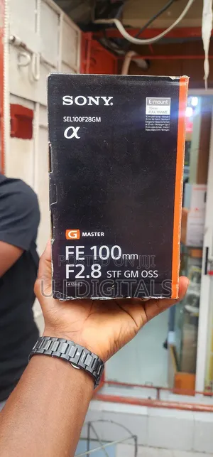 Sony Fe100mm F2.8 STF Gm Oss Lens