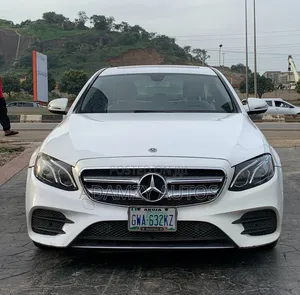 Mercedes-Benz E300 2017 White