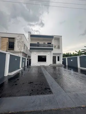 4bdrm Duplex in 79Th Estate Akwaka, for sale