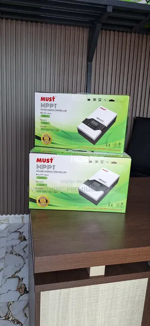 Must Charge Controller 100amp 245v