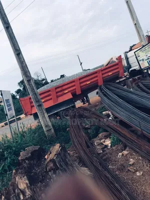 Olokuta Granite and Iron Rod