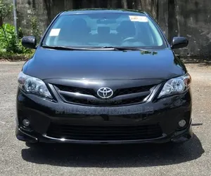 Toyota Corolla S 4dr Sedan (1.8L 4cyl 4A) 2013 Black