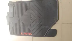 High Quality Hyundai Accent Follow Come Rubber Foot Mat