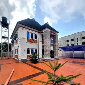 5bdrm Duplex in Shell Cooperative, Port-Harcourt for sale