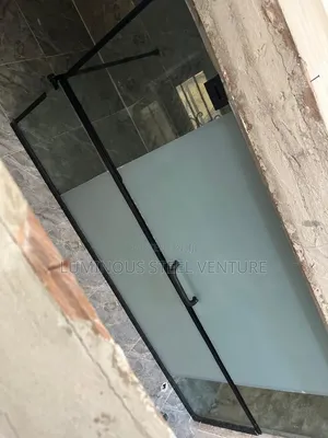 Shower Cubicle Tampered Glass With Sticker Off-White Black Profile