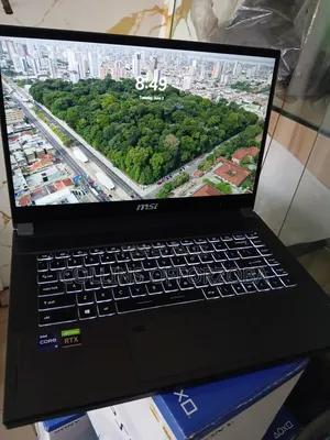Laptop MSI 32GB Intel Core i9 SSD 512GB
