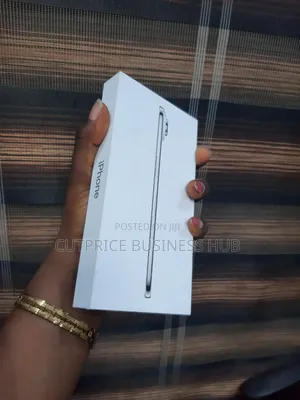 New Apple iPhone Air 256 GB White