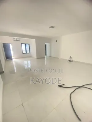 3bdrm Apartment in Greenbay Estate, Ikota for sale