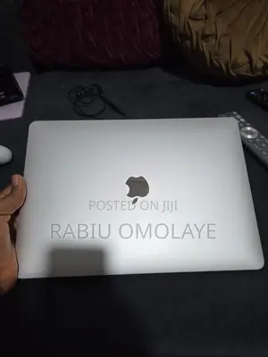 Laptop Apple MacBook Pro 2020 16GB Apple M1 SSD 256GB