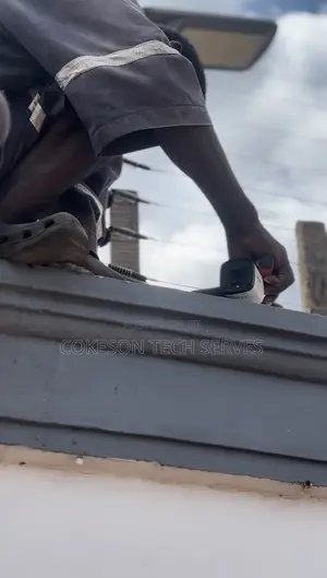 Madvanced CCTV Surveillance for Total Confidence
