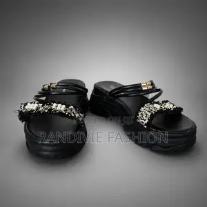 Pearls Sandals Black