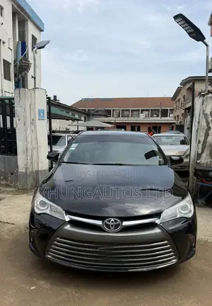 Toyota Camry XLE 4dr Sedan (2.5L 4cyl 6A) 2015 Black