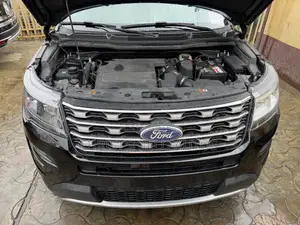 Ford Explorer XLT 4dr SUV AWD (3.5L 6cyl 6A) 2016 Black