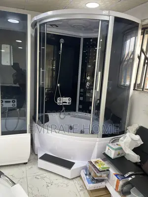 Steamer Showers Room With Complete Control
