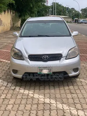 Toyota Matrix XR Hatchback FWD (1.8L 4cyl 4A) 2007 Silver