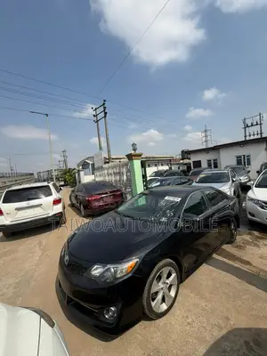 Toyota Camry 2013 Black