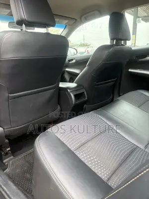 Toyota Camry SE 4dr Sedan (2.5L 4cyl 6A) 2013 Silver
