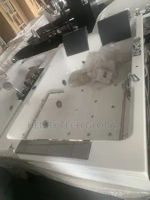 Double Head Dress Jacuzzi