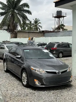 Toyota Avalon XLE Premium 4dr Sedan (3.5L 6cyl 6A) 2014 Gray
