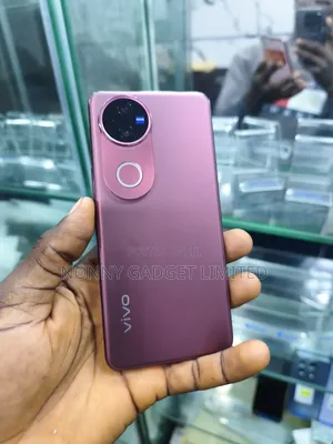 Vivo V50 512 GB Red