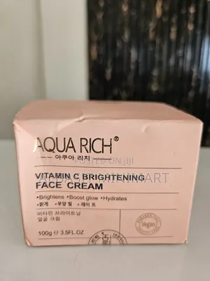 Aqua Rich Vitamin C Brightening Face