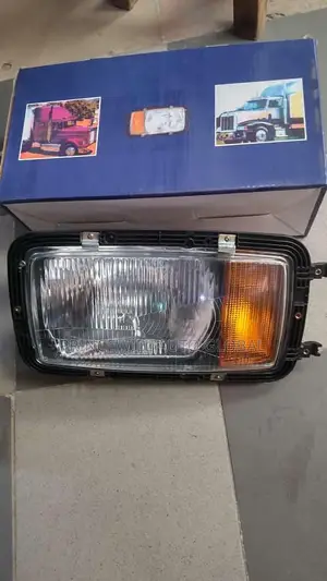 Brand New Head Lamp V8