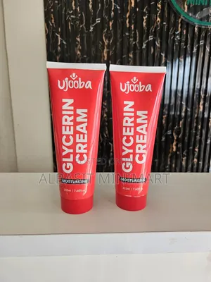 Ujooba Glycerin Moisturising Cream With
