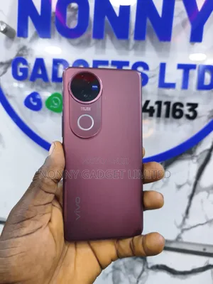 Vivo V50 512 GB Red