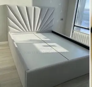 Quality Bedframe (Size 4.5 by 6 )
