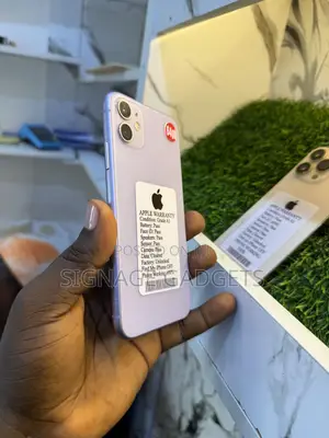 Apple iPhone 11 64 GB Purple