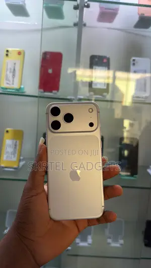 Apple iPhone 17 Pro Max 256 GB Silver