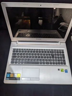 Laptop Lenovo IdeaPad Z570 8GB Intel Core i5 HDD 1T