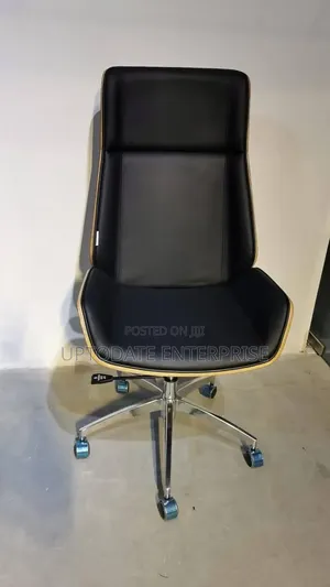 Easy Work Swive Office Chair