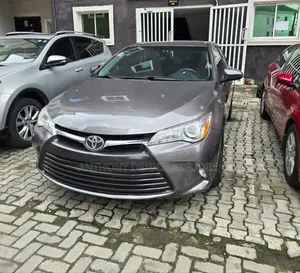 Toyota Camry LE 4dr Sedan (2.5L 4cyl 6A) 2017 Gray