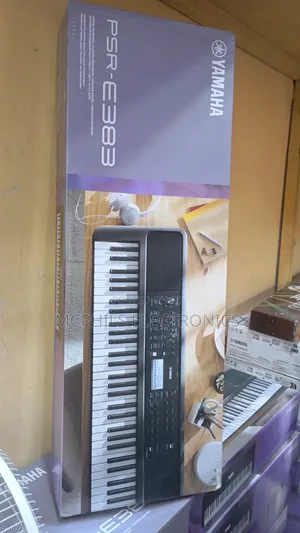 Yamaha Keyboard PSR-E383