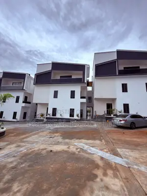 4bdrm Duplex in Asokoro for sale