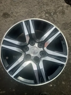 Quality Standard Toyota Hilux Alloyed Wheel 17 Inch