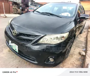 Toyota Corolla 2012 Black