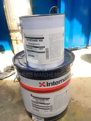 Interthane 990 Epoxy a B Marine Paint