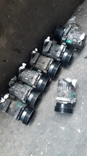 Toyota Corolla Manual Compressor